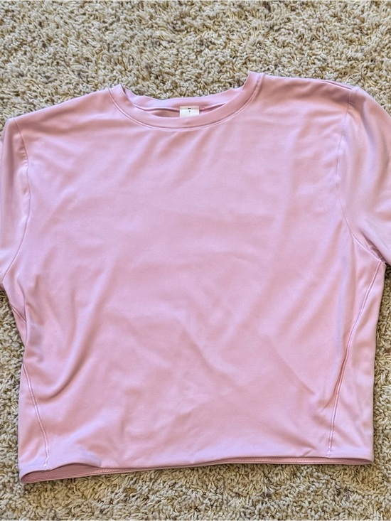 lululemon athletica Tops - Lululemon - Nulu Crewneck Cropped Tight Fit